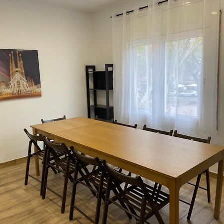 Apartamentos Tarradellas Sants Estacio Barselona Dış mekan fotoğraf