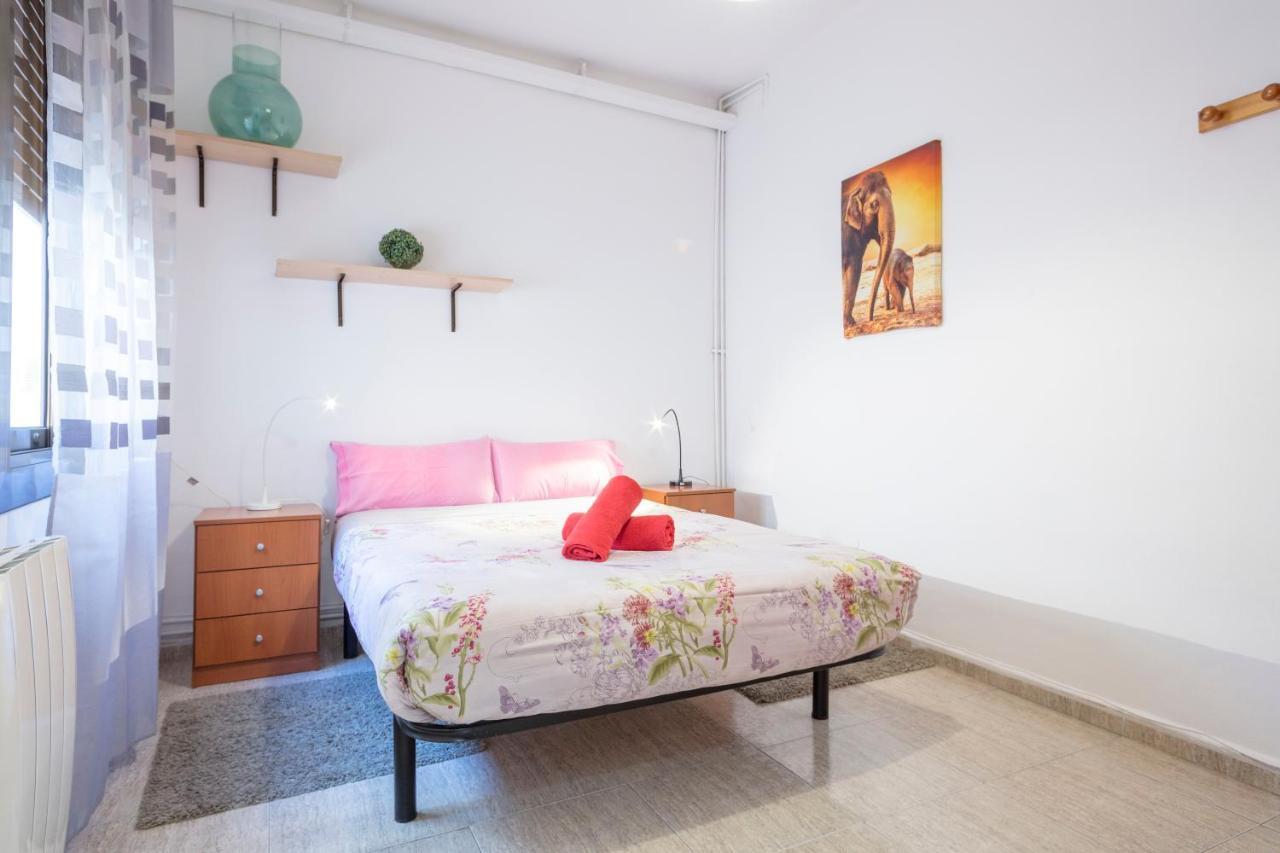 Apartamentos Tarradellas Sants Estacio Barselona Dış mekan fotoğraf