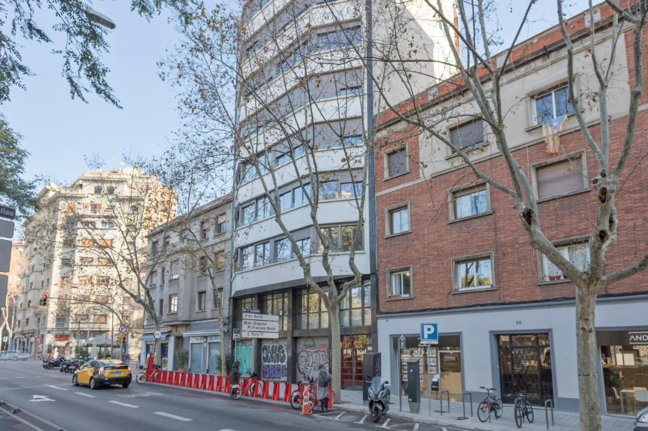 Apartamentos Tarradellas Sants Estacio Barselona Dış mekan fotoğraf